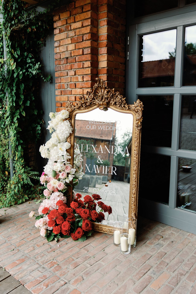 Miroir doré moulure