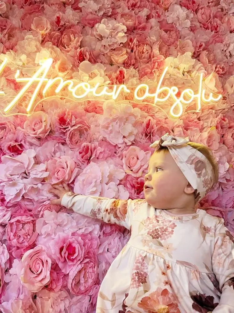 NÉON L'AMOUR ABSOLU