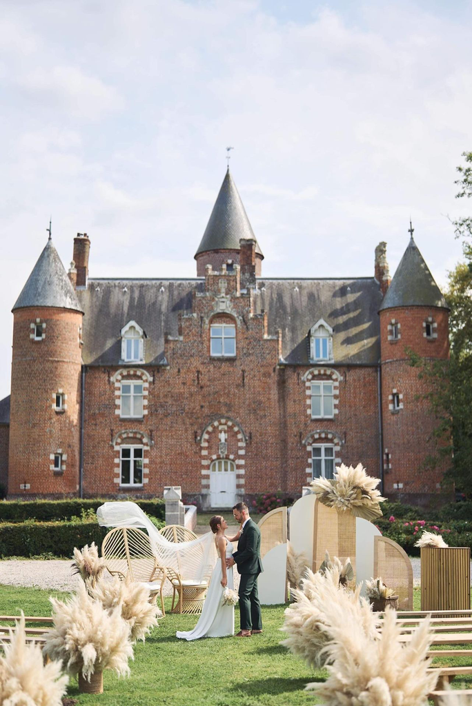 Ensemble backdrop bois