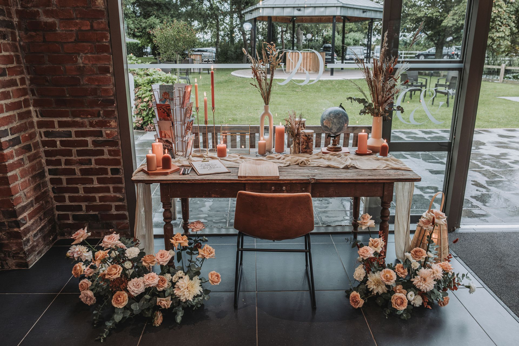 Table de ferme bois foncée