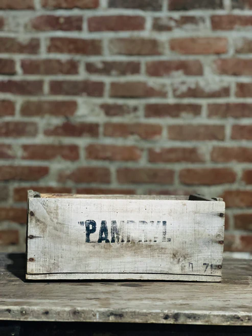 CAISSE VINTAGE PAMPRYL