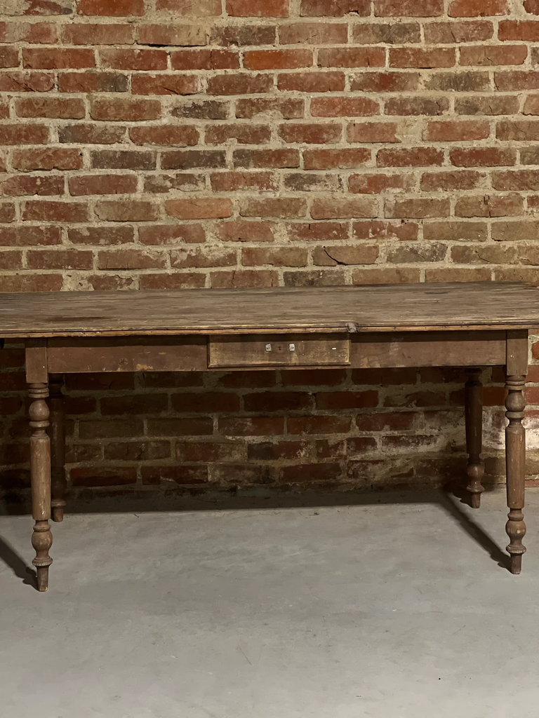 Table de ferme bois foncé