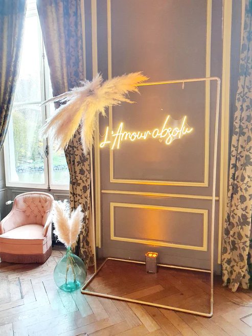 ARCHE MÉTALLIQUE DORÉE