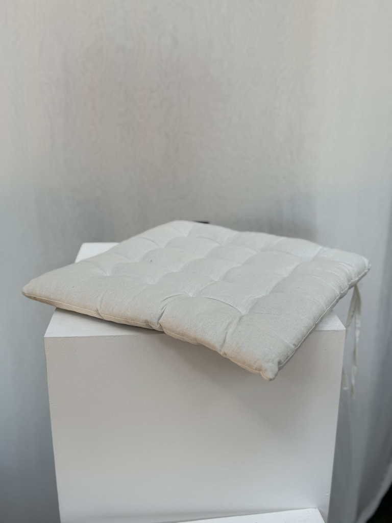 Galette blanche pour chaise