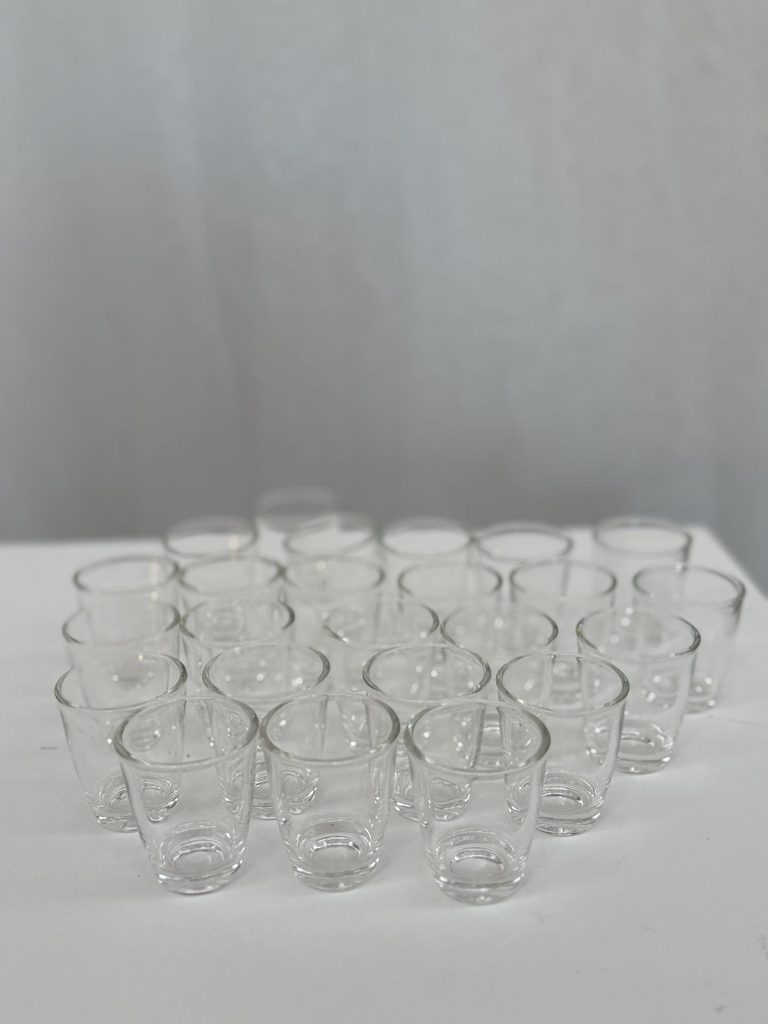 Lot de 24 verres à shooter