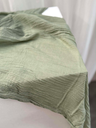 Chemin de table vert mousseline 