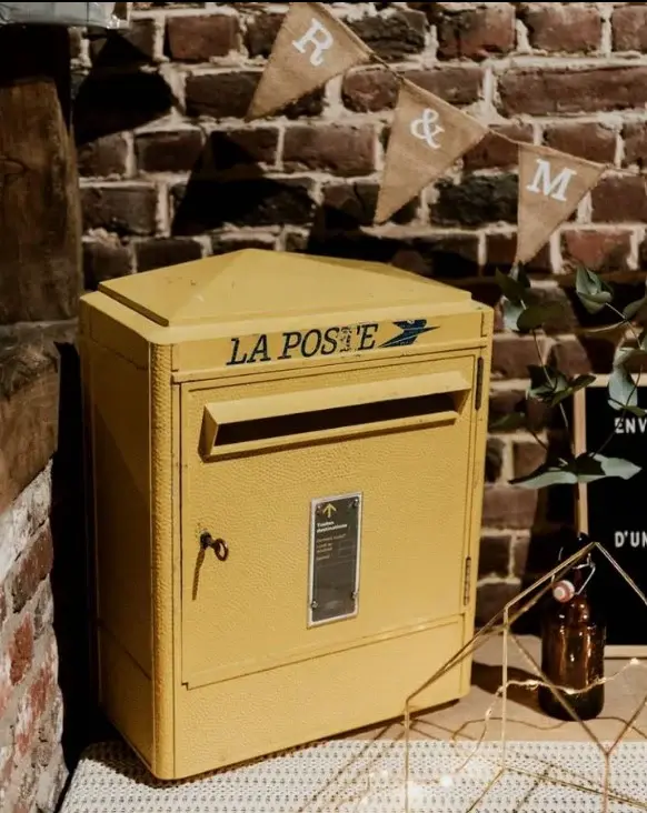 Boîte aux lettres La Poste grand modèle (urne ou déco)