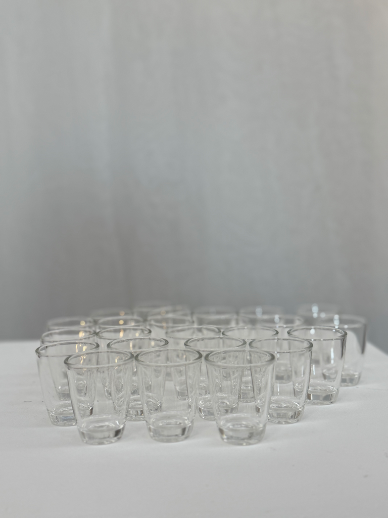 Lot de 24 verres à shooter
