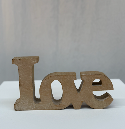 Lettres "Love" en bois